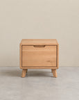 Table de chevet en bois massif SWEDEN 1 | VESKOR
