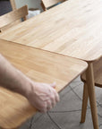 Table de salle à manger à rallonge en chêne massif MALMO 2 | VESKOR