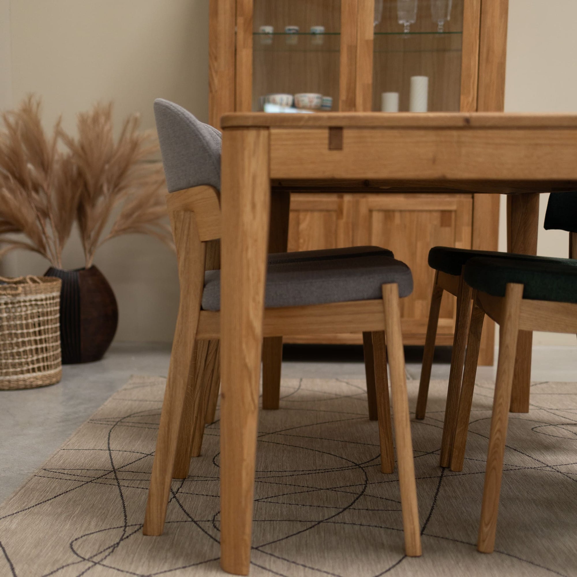 Lot de 2 ou 4 chaises en chêne massif Astrid | VESKOR