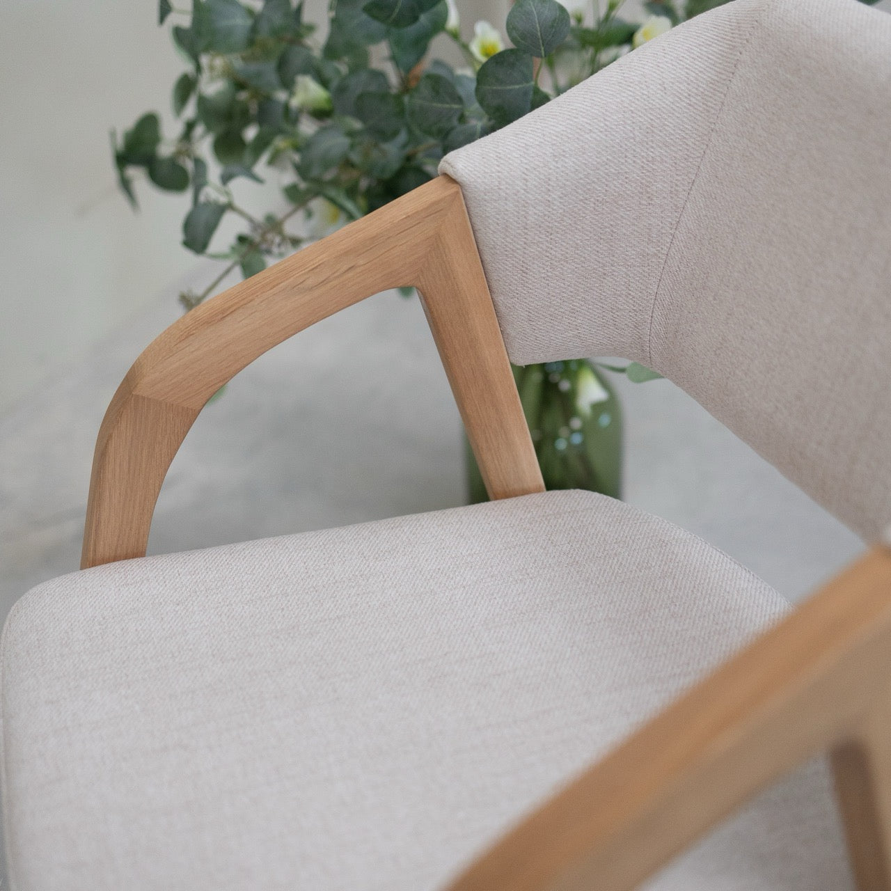 Chaise en bois massif chêne ou noyer SUÈDE | VESKOR